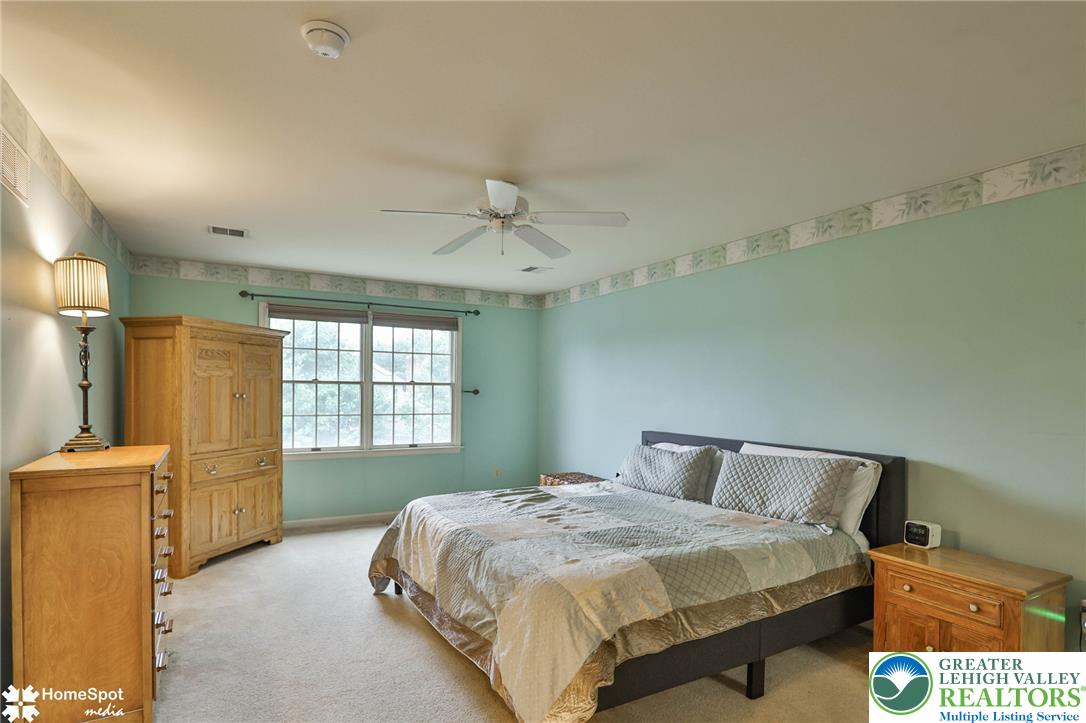 4070 Ross Road Bethlehem, PA 18020 - Photo 38 of 59