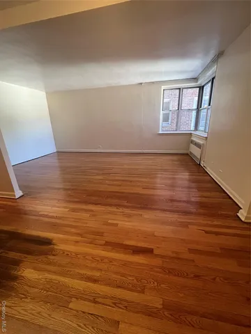 $154,999 | 325 East 201st Street, Unit 4D | Bedford Park