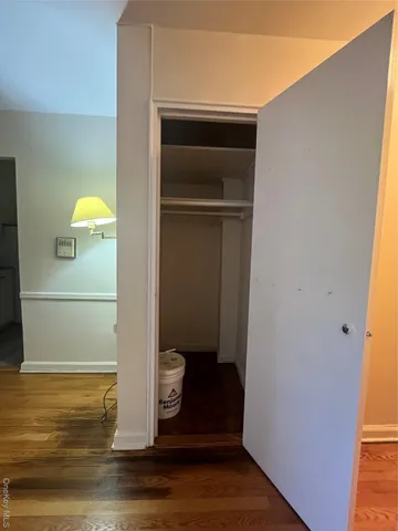 $154,999 | 325 East 201st Street, Unit 4D | Bedford Park