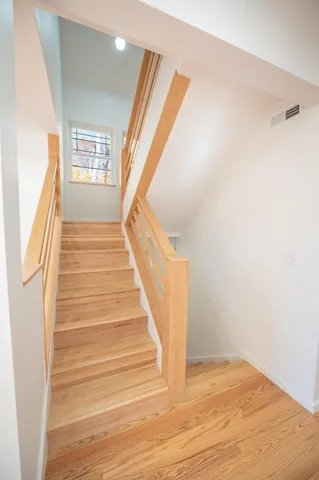 $949,000 | 49 Joan's Ridge Road, West Dover, VT 05356