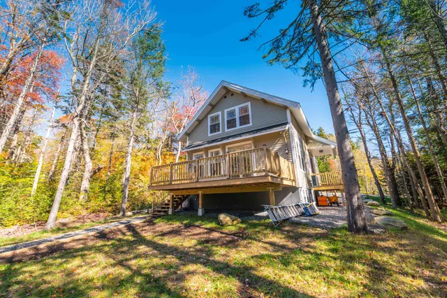 $949,000 | 49 Joan's Ridge Road, West Dover, VT 05356