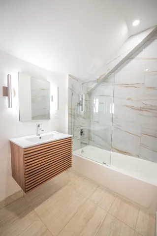 $949,000 | 49 Joan's Ridge Road, West Dover, VT 05356