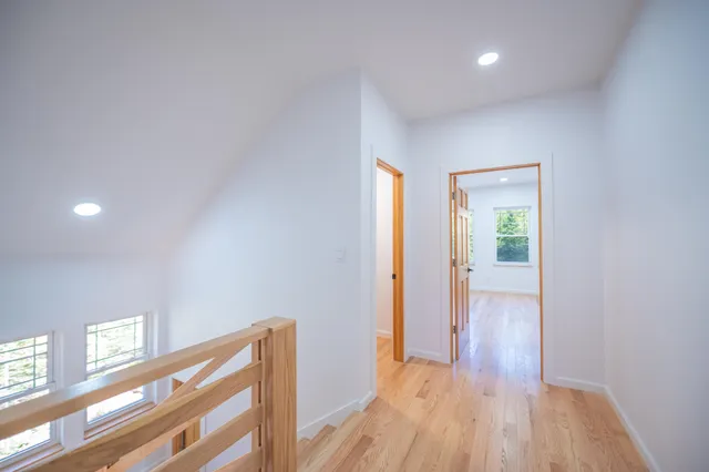 $949,000 | 49 Joan's Ridge Road, West Dover, VT 05356