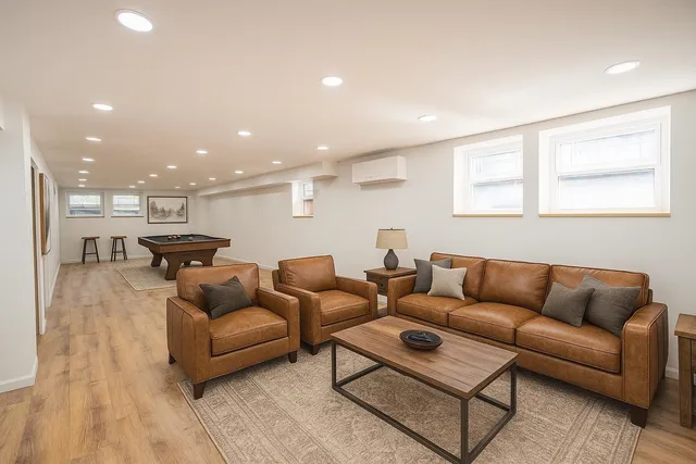 $949,000 | 49 Joan's Ridge Road, West Dover, VT 05356