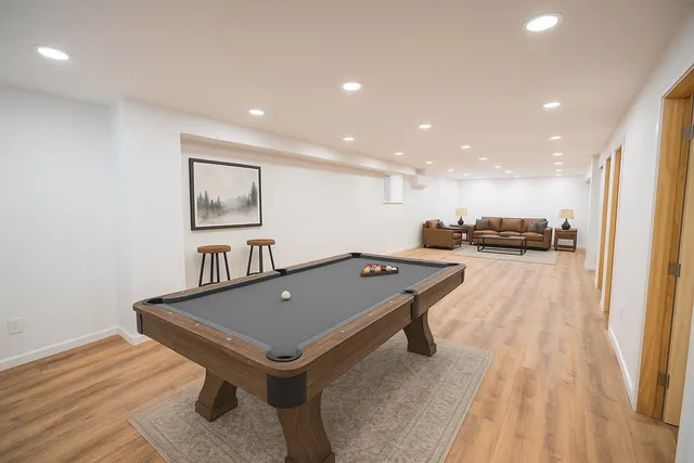 $949,000 | 49 Joan's Ridge Road, West Dover, VT 05356