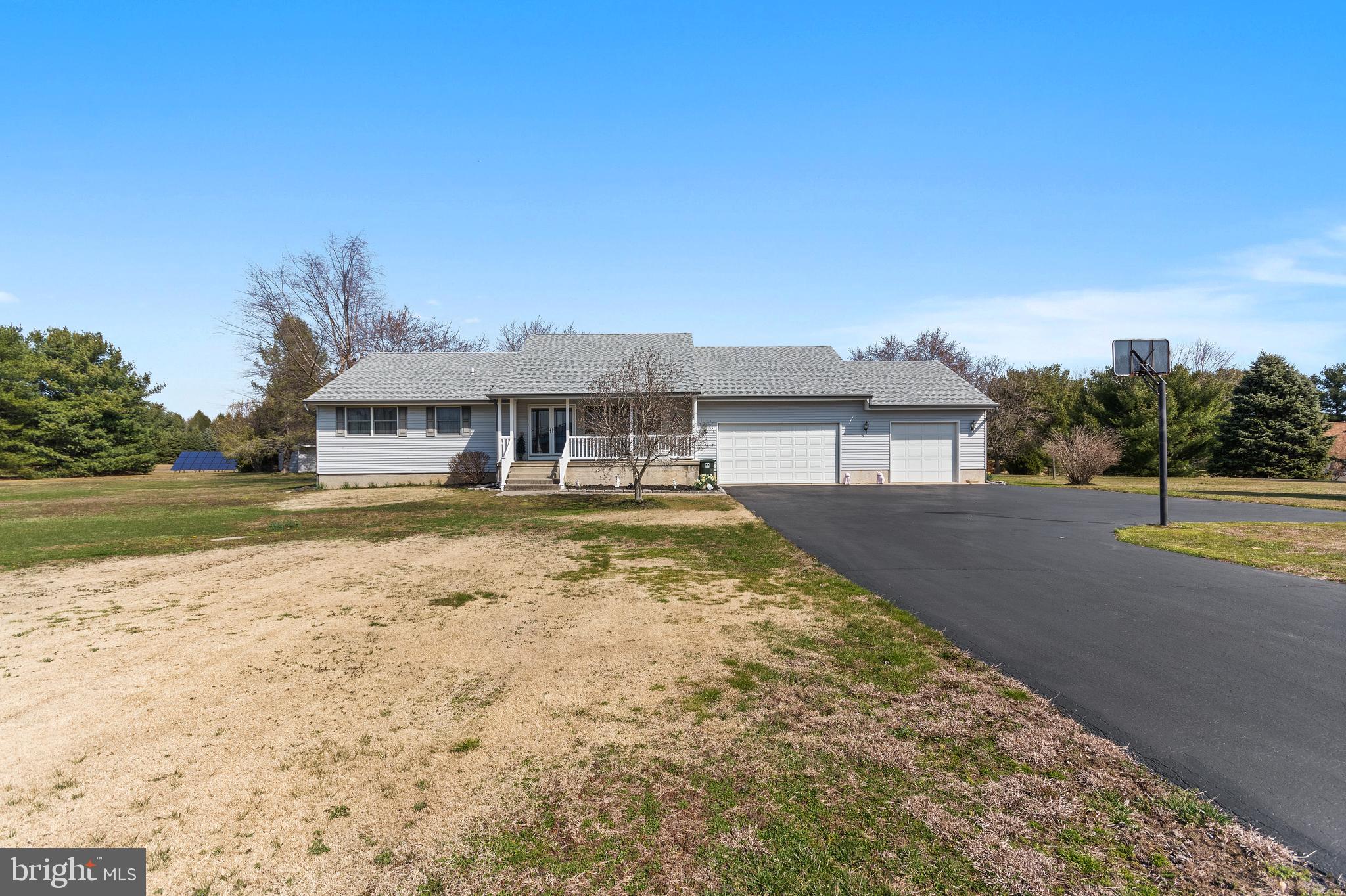 162 Golf Club Road Sewell, NJ 08080 - Photo 1 of 35