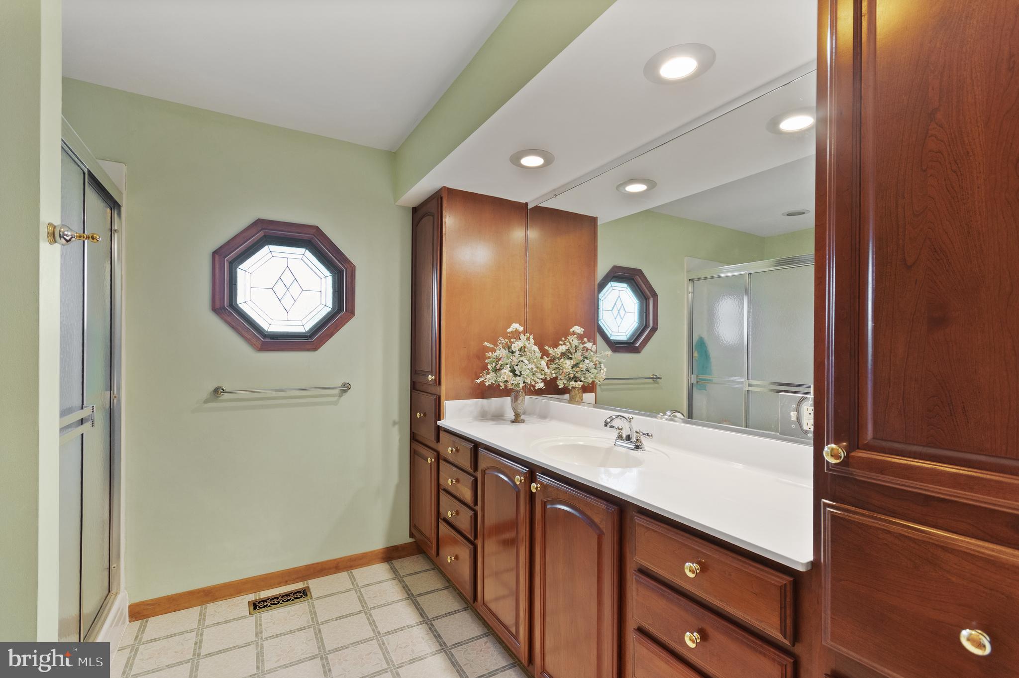 162 Golf Club Road Sewell, NJ 08080 - Photo 17 of 35