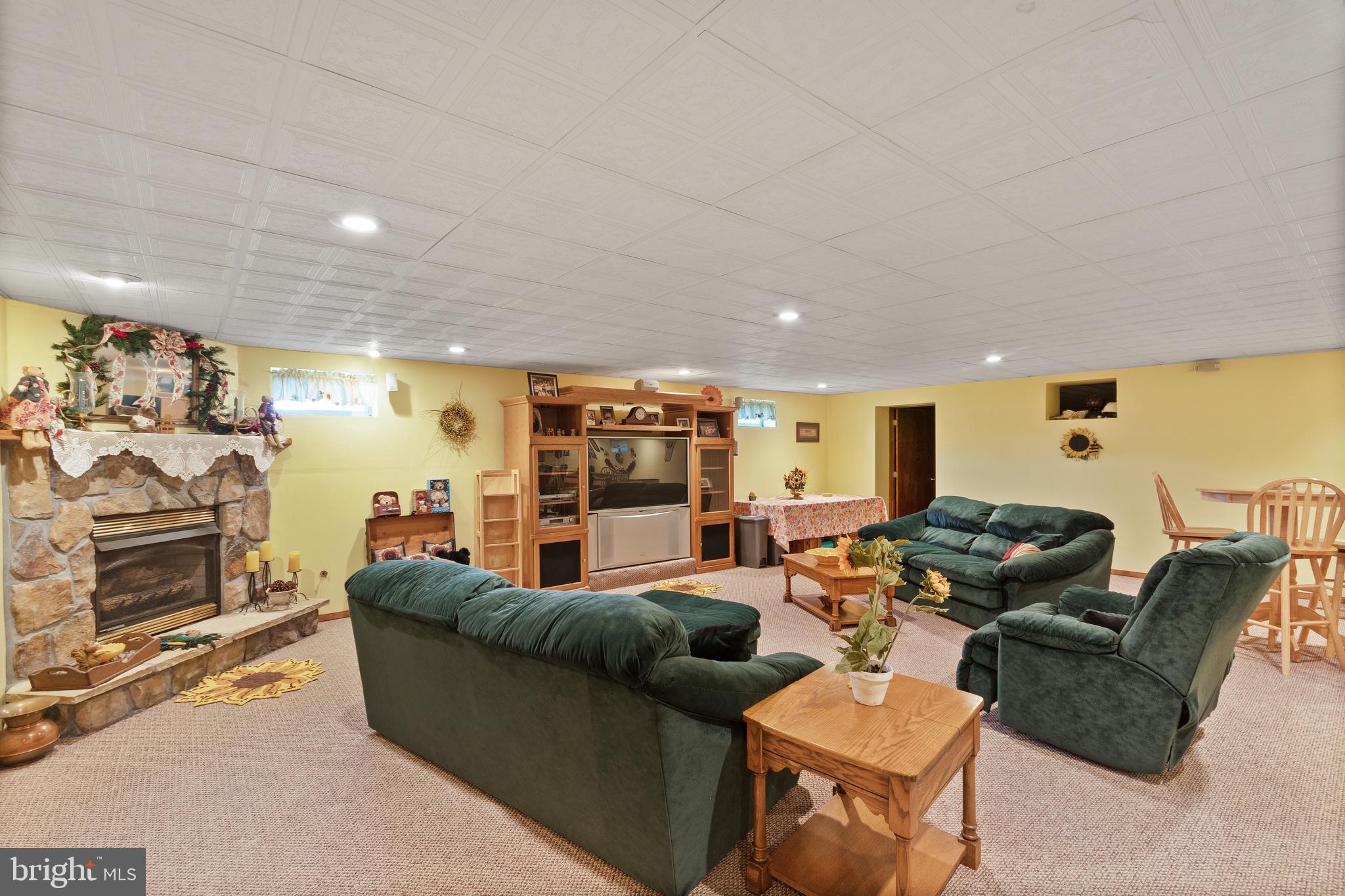 162 Golf Club Road Sewell, NJ 08080 - Photo 24 of 35