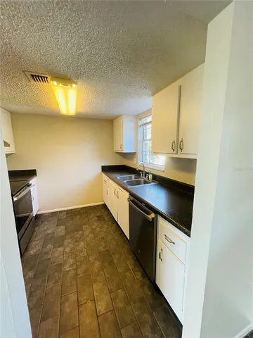 $2,000 | 200 Country Club Drive, Unit 407, Largo, FL 33771