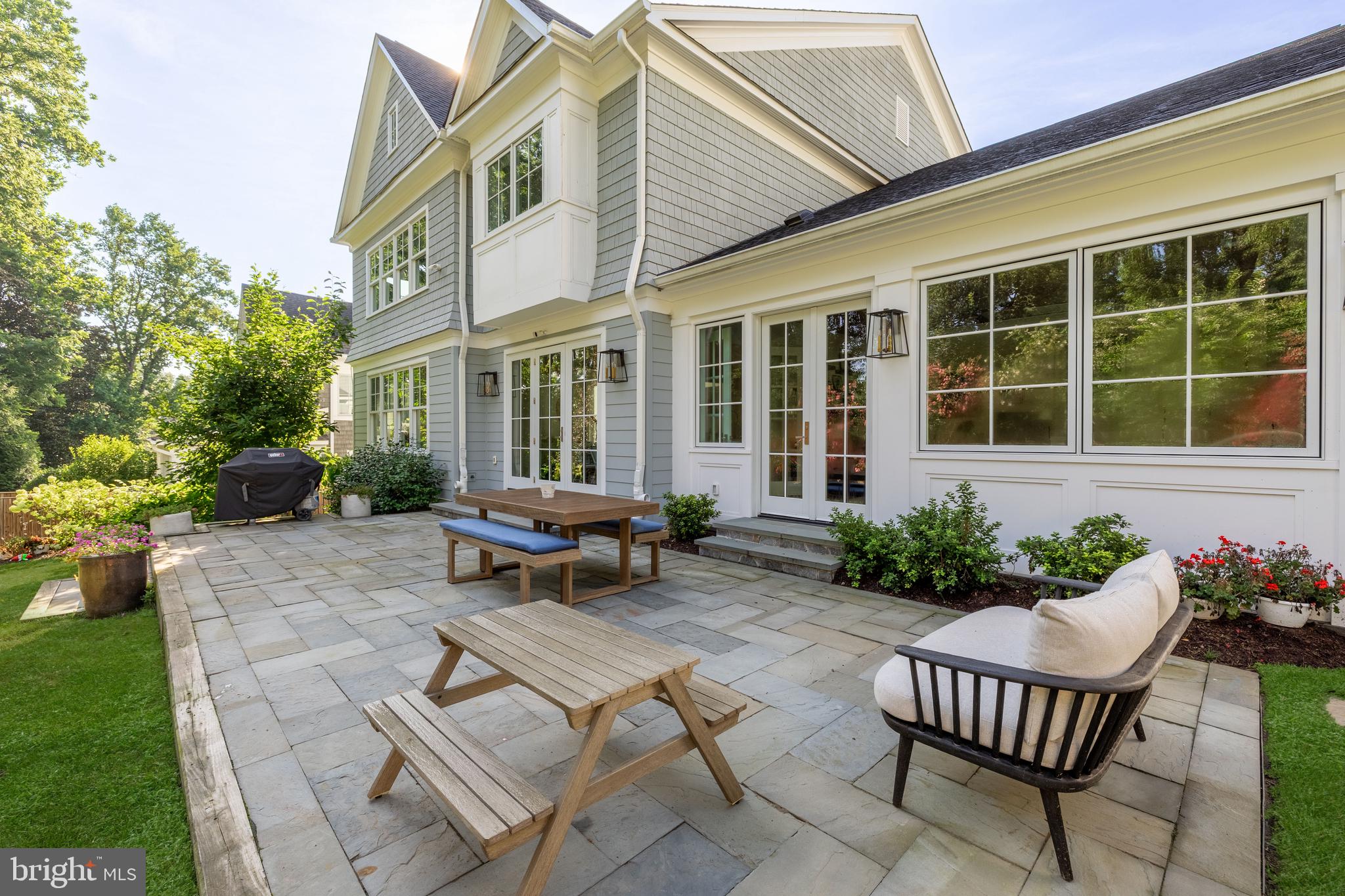 5907 Aberdeen Road Bethesda, MD 20817 - Photo 19 of 46