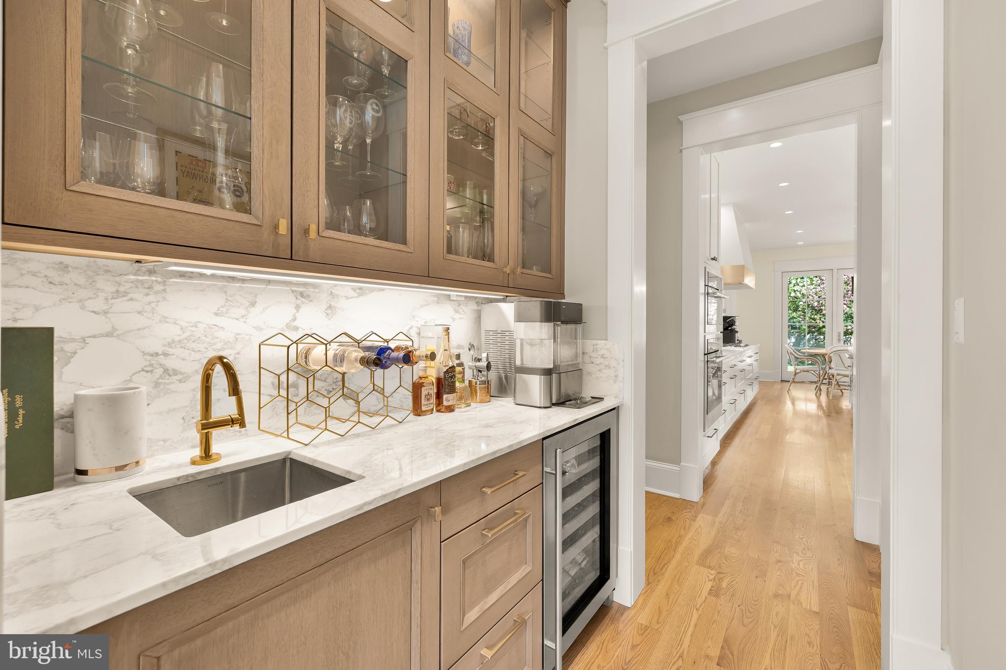 5907 Aberdeen Road Bethesda, MD 20817 - Photo 10 of 46