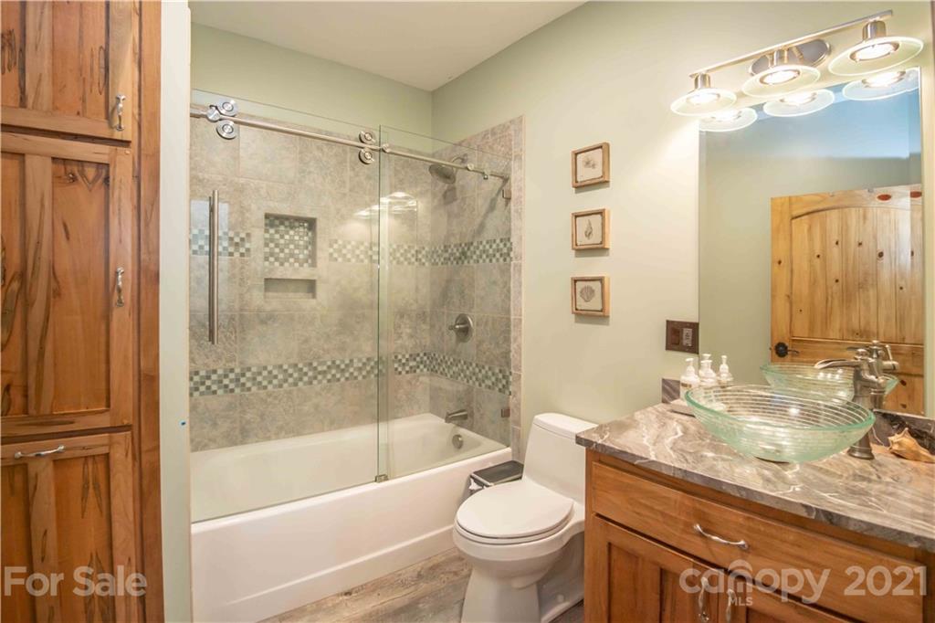 644 East Payne Road Marion, NC 28752 - Photo 18 of 48 Gallery Image 18