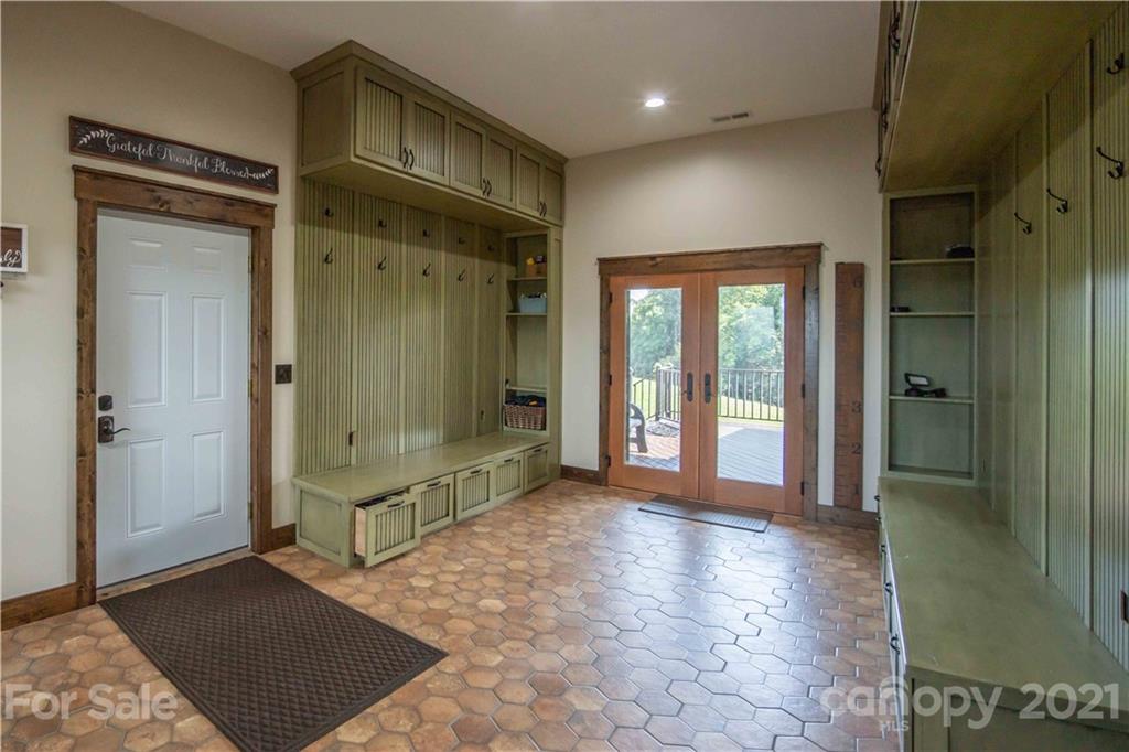 644 East Payne Road Marion, NC 28752 - Photo 19 of 48 Gallery Image 19