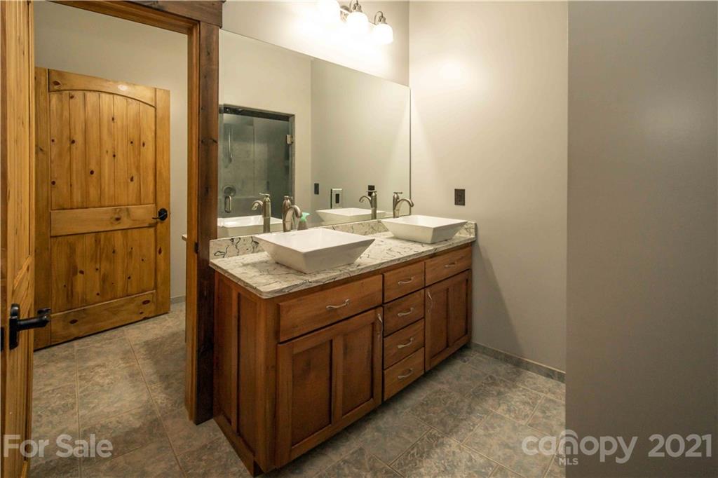 644 East Payne Road Marion, NC 28752 - Photo 22 of 48 Gallery Image 22