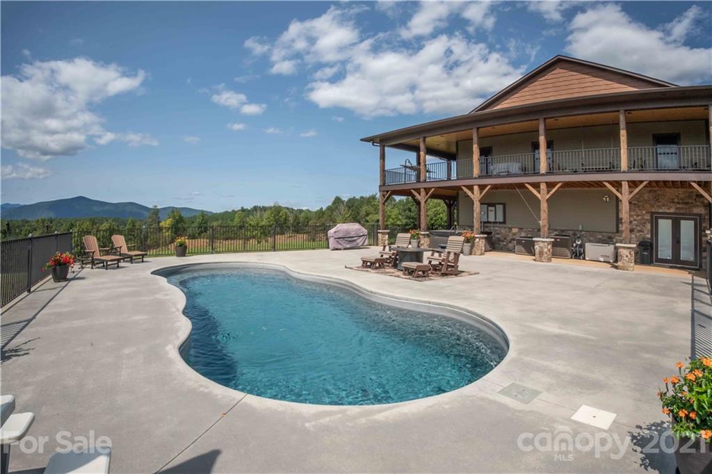 644 East Payne Road Marion, NC 28752 - Photo 30 of 48 Gallery Image 30