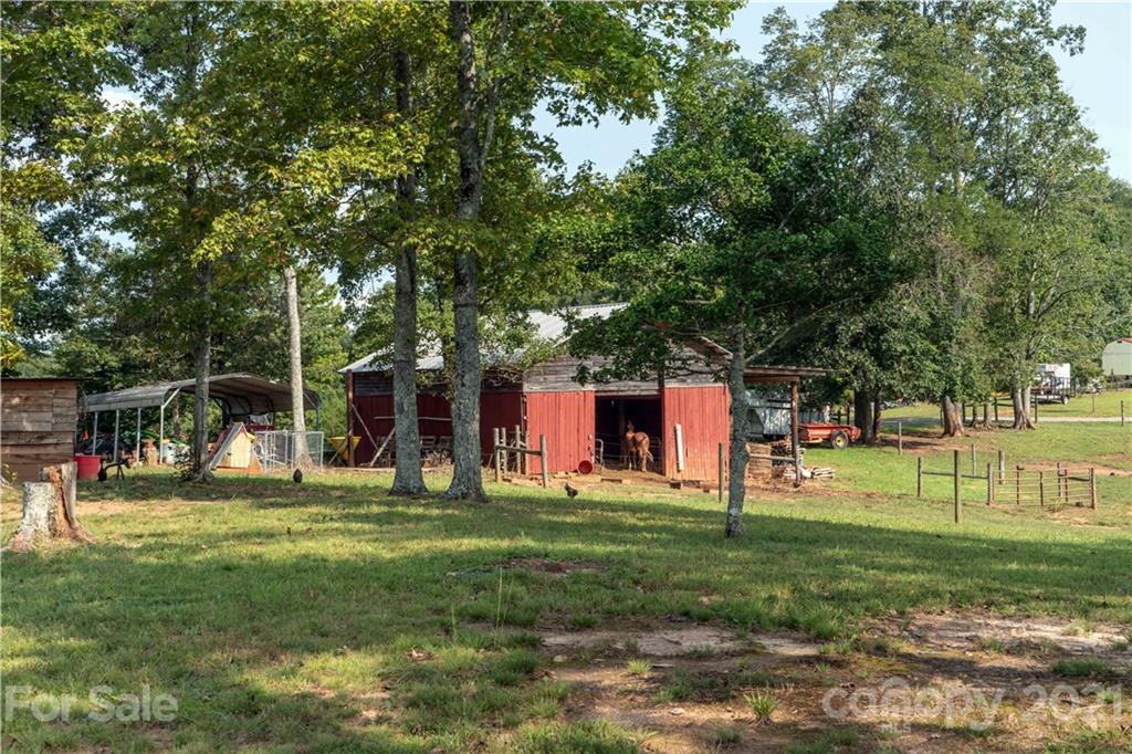 644 East Payne Road Marion, NC 28752 - Photo 33 of 48 Gallery Image 33