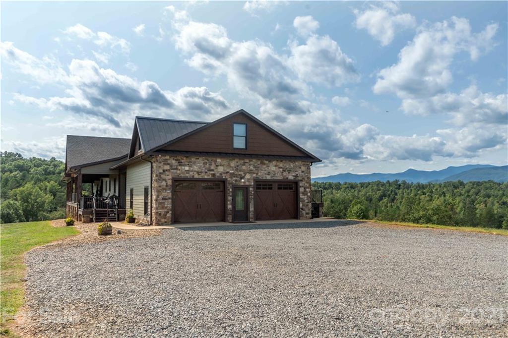 644 East Payne Road Marion, NC 28752 - Photo 37 of 48 Gallery Image 37