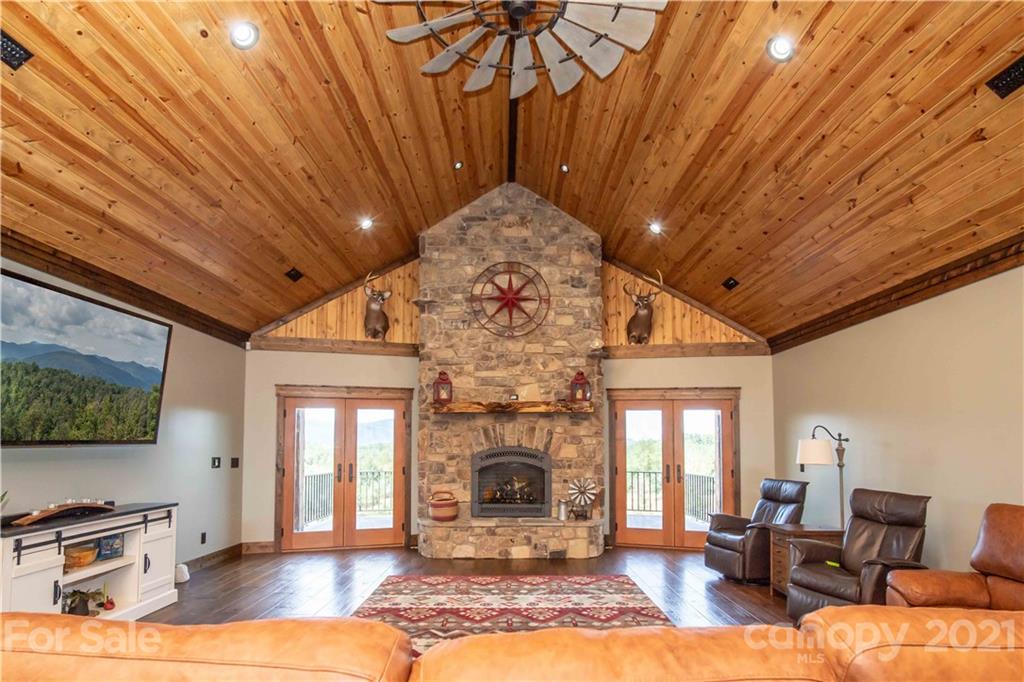 644 East Payne Road Marion, NC 28752 - Photo 10 of 48 Gallery Image 10