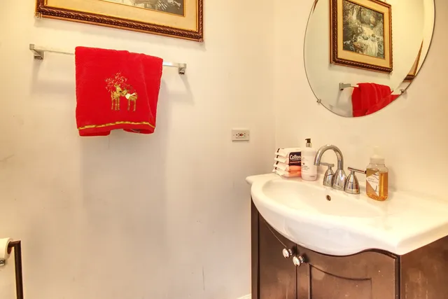 $389,900 | 25463 Cinnamon Circle, Plainfield, IL 60585