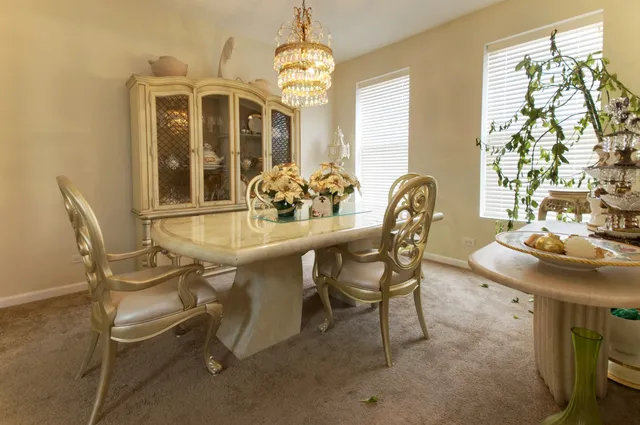 $389,900 | 25463 Cinnamon Circle, Plainfield, IL 60585