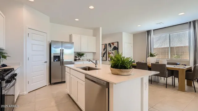 $431,490 | 23199 West Pkwy Drive, Buckeye, AZ 85326