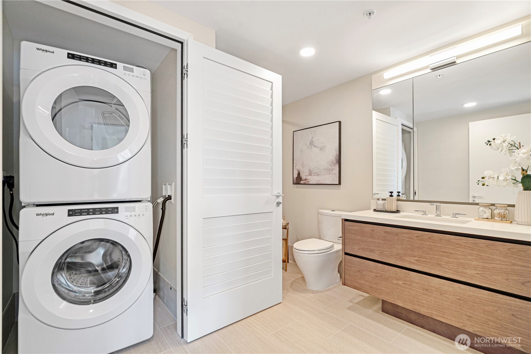 121 Stewart Street, Unit 3004 Seattle, WA 98101 - Photo 14 of 40