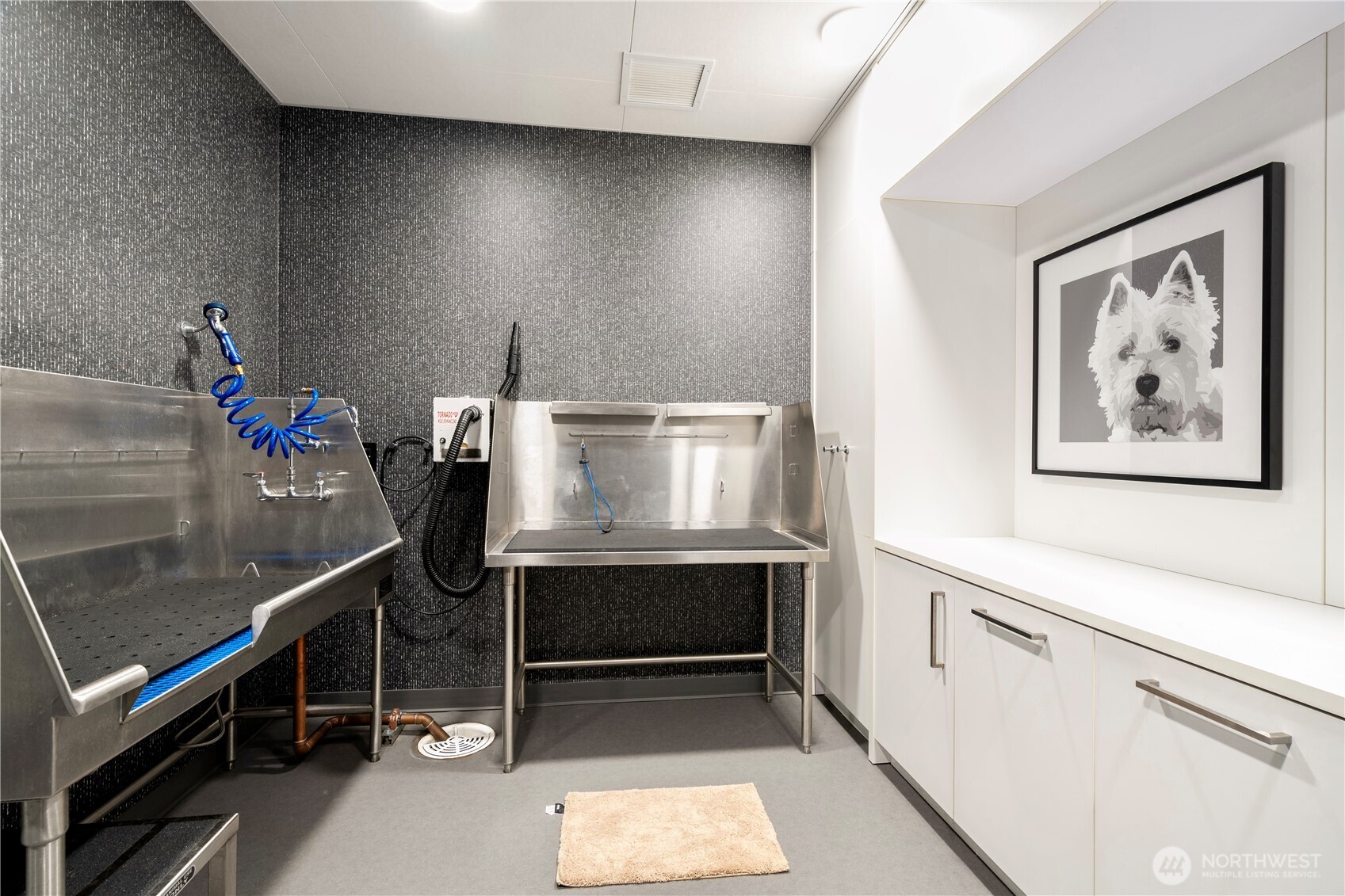 121 Stewart Street, Unit 3004 Seattle, WA 98101 - Photo 32 of 40