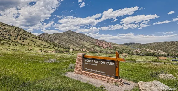 $954,100 | 12731 West Hinsdale Avenue, Littleton, CO 80127