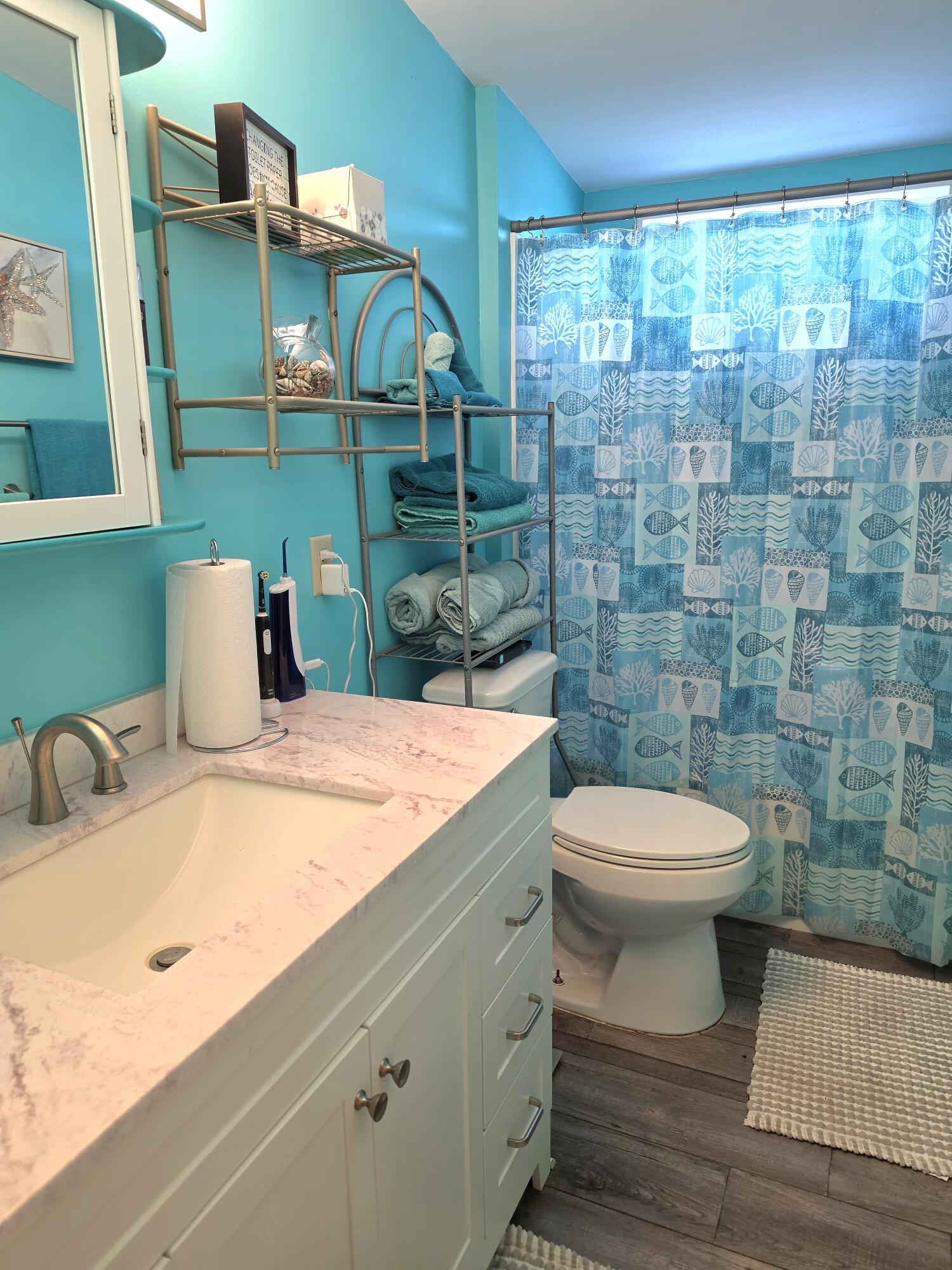 1651 Coffey Road Moore Haven, FL 33471 - Photo 12 of 29 Secondary Bath