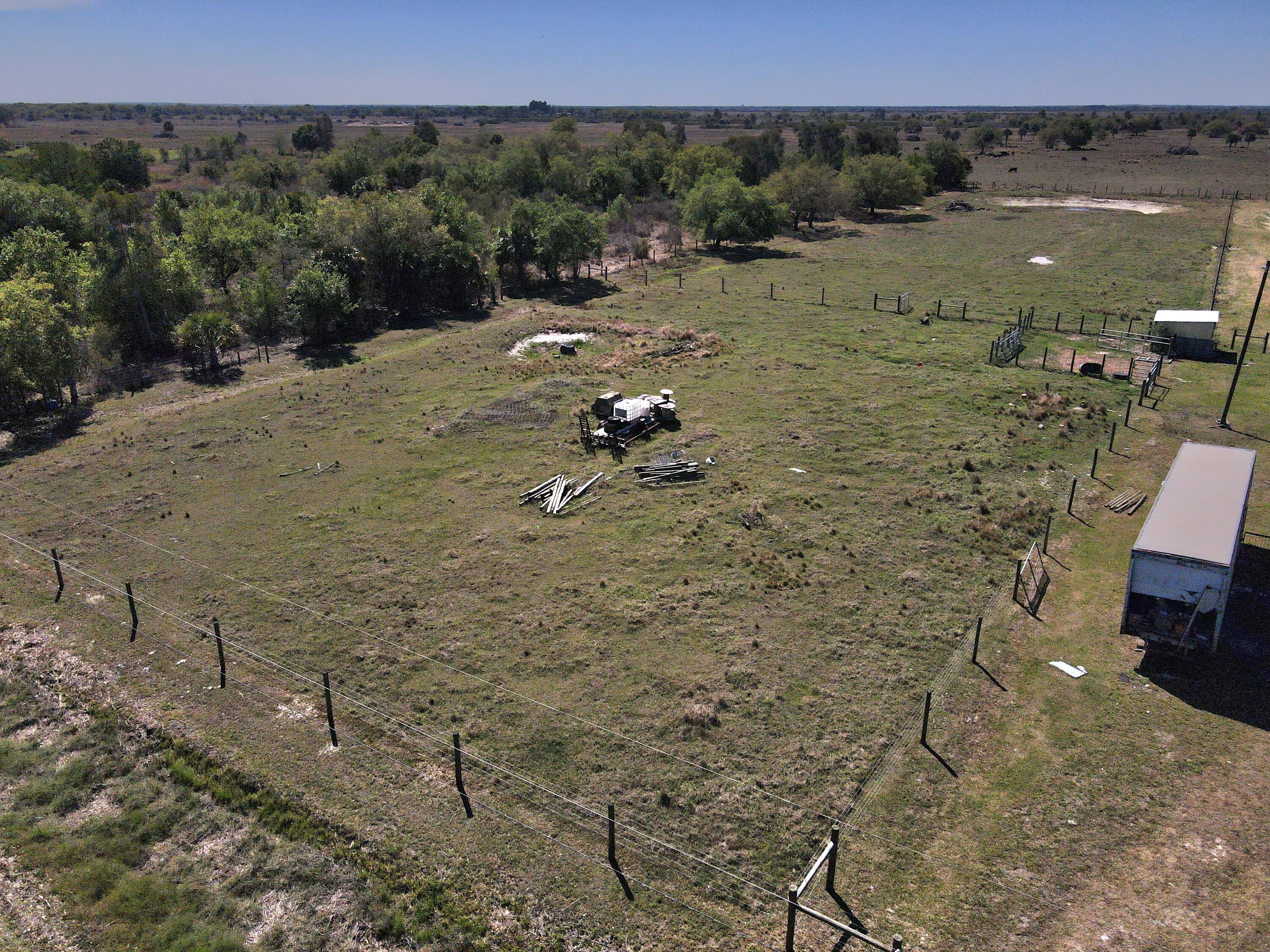 1651 Coffey Road Moore Haven, FL 33471 - Photo 26 of 29 Side Pasture