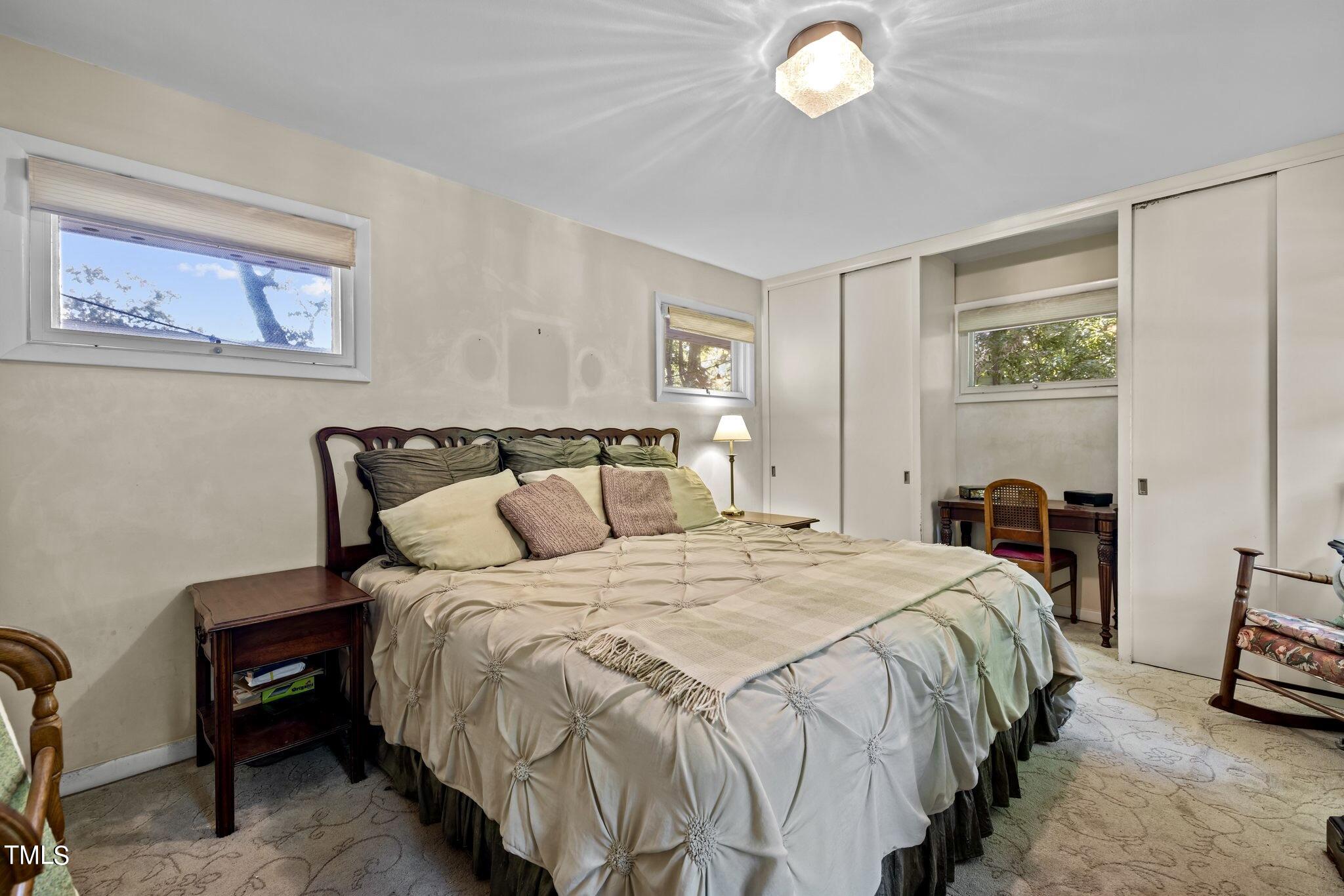 1510 Ridge Road Raleigh, NC 27607 - Photo 29 of 55 19-web-or-mls-5Z8A2533