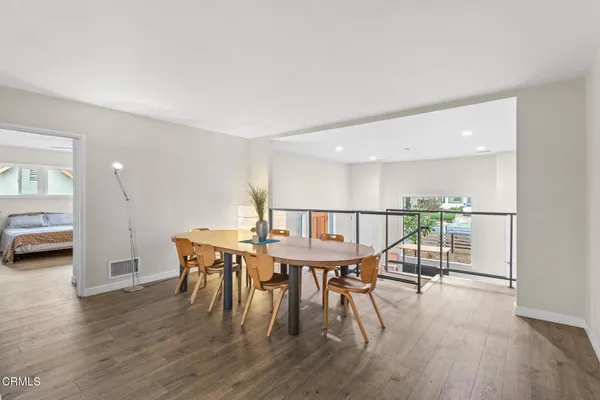 $1,979,000 | 1818 New York Drive, Altadena, CA 91001