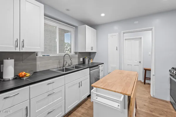 $1,979,000 | 1818 New York Drive, Altadena, CA 91001