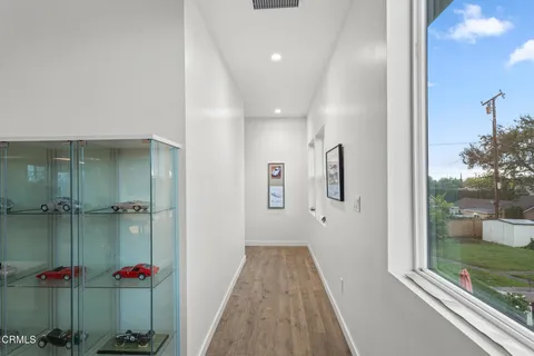 $1,980,000 | 1818 New York Drive, Altadena, CA 91001