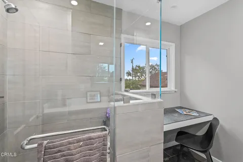 $1,979,000 | 1818 New York Drive, Altadena, CA 91001