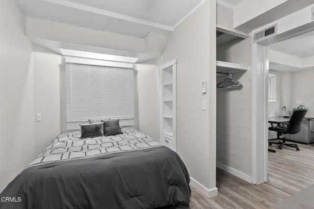 a view of a house with street