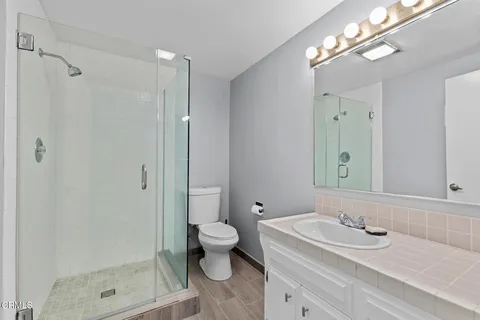 $1,979,000 | 1818 New York Drive, Altadena, CA 91001