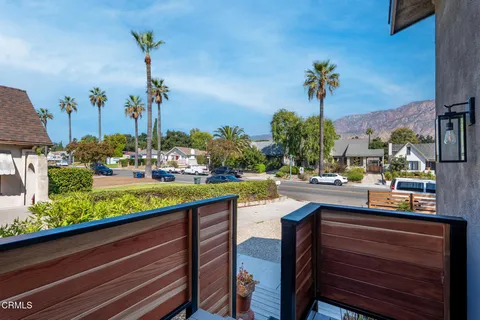 $1,979,000 | 1818 New York Drive, Altadena, CA 91001