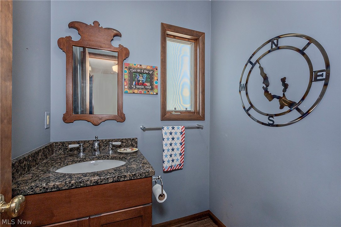 15880 Laurel Road Chagrin Falls, OH 44022 - Photo 11 of 28