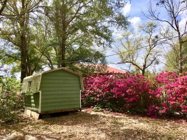 1401 Martin Road DeFuniak Springs, FL 32433 - Photo 13 of 51 Storage Building