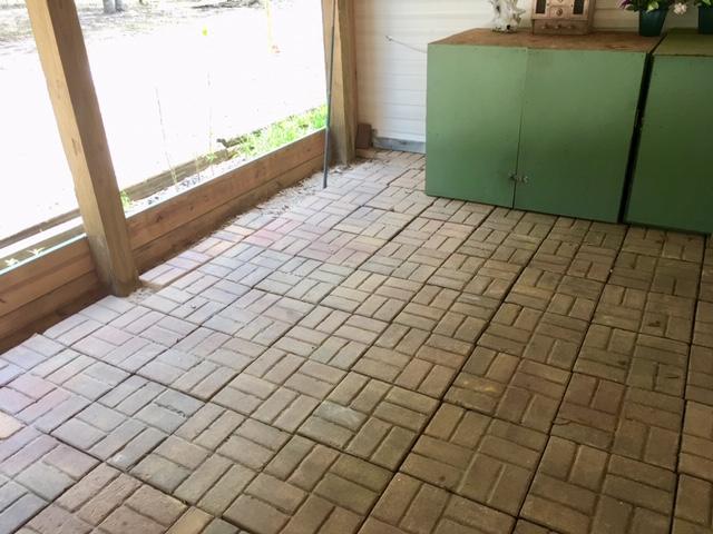 1401 Martin Road DeFuniak Springs, FL 32433 - Photo 17 of 51 Carport Paver Floor