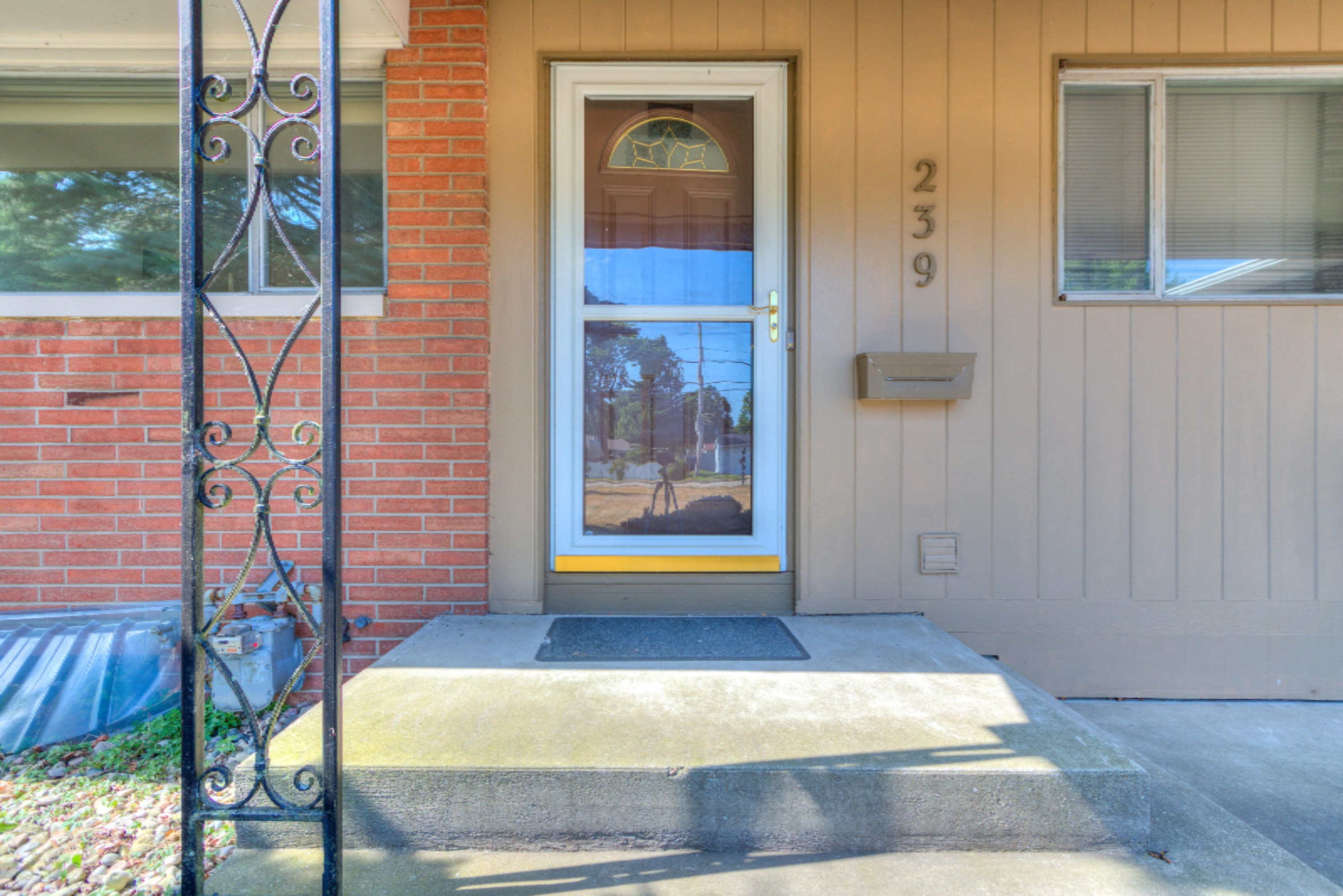 239 Ruddiman Drive Muskegon, MI 49445 - Photo 13 of 90 239 Ruddiman Dr (18 of 95)
