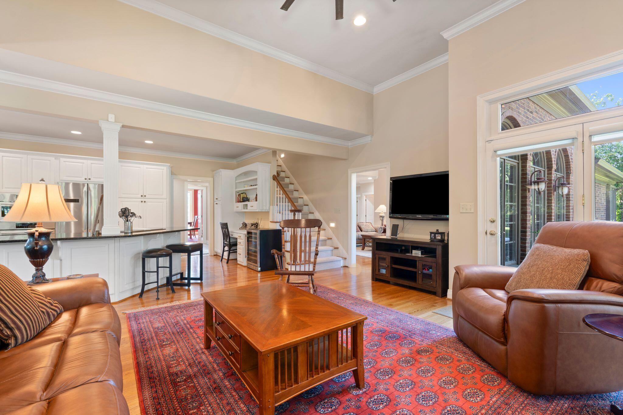 3905 North Cleveland Road Lexington, KY 40516 - Photo 31 of 188 69_F2008316