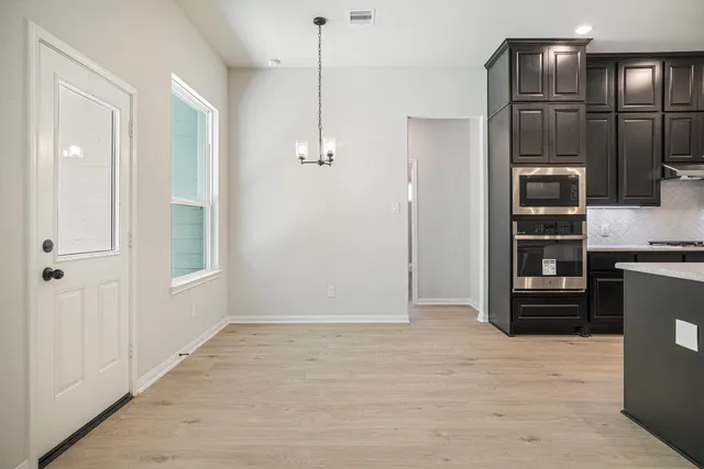 $529,990 | 11772 Oakwood Ranch Drive, Willis, TX 77378