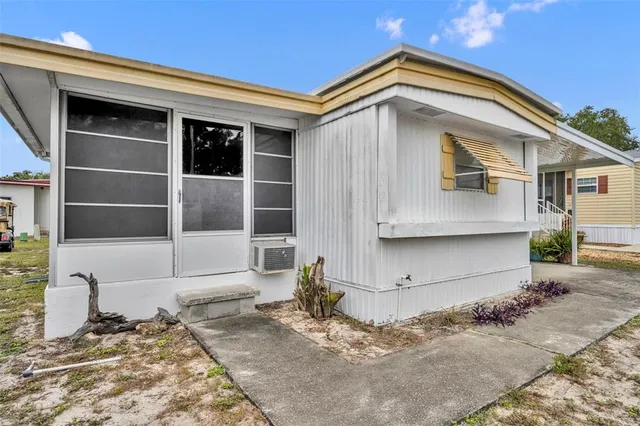 $70,000 | 11 Hawaiian Way, Leesburg, FL 34788