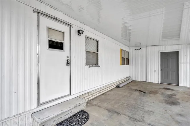 $70,000 | 11 Hawaiian Way, Leesburg, FL 34788