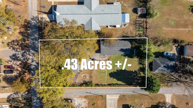 $199,900 | 819 Gordon St Extension, Greenville, SC 29611