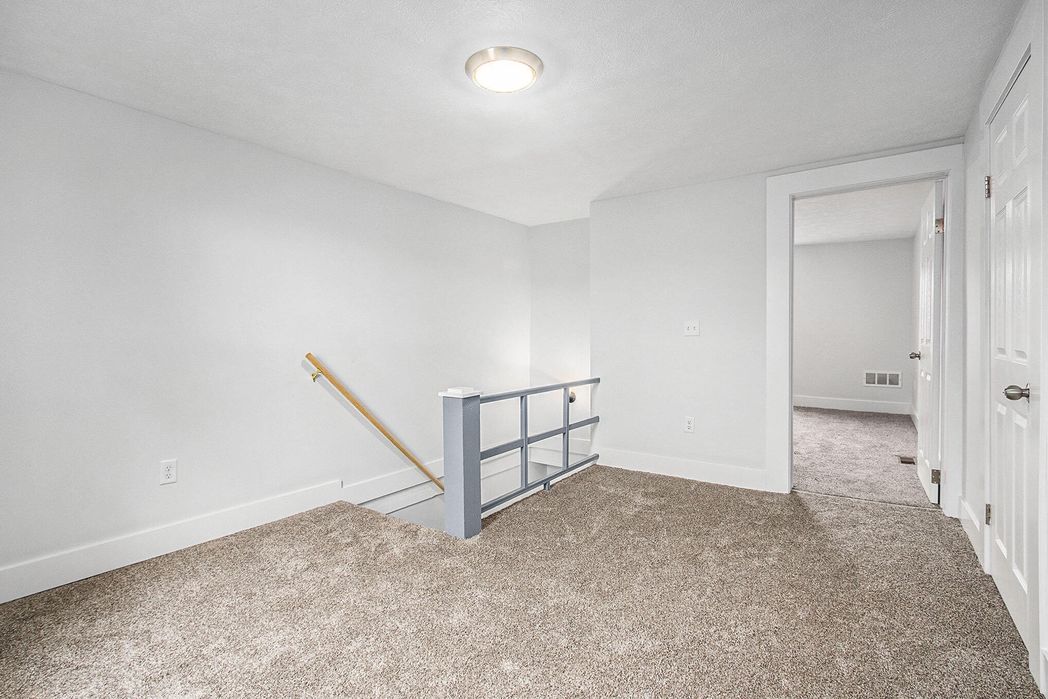 5142 Automobile Road Muskegon, MI 49445 - Photo 23 of 40 019_s22a8328