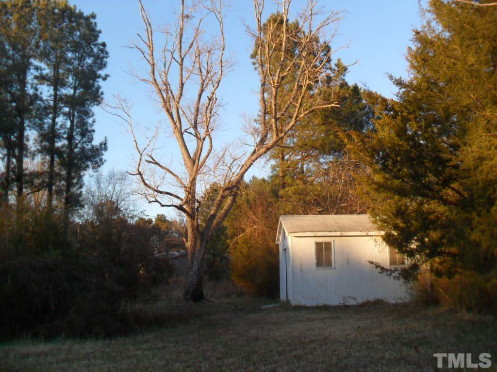 4611 Bragg Road Durham, NC 27704 - Photo 9 of 10 a view of outdoor space