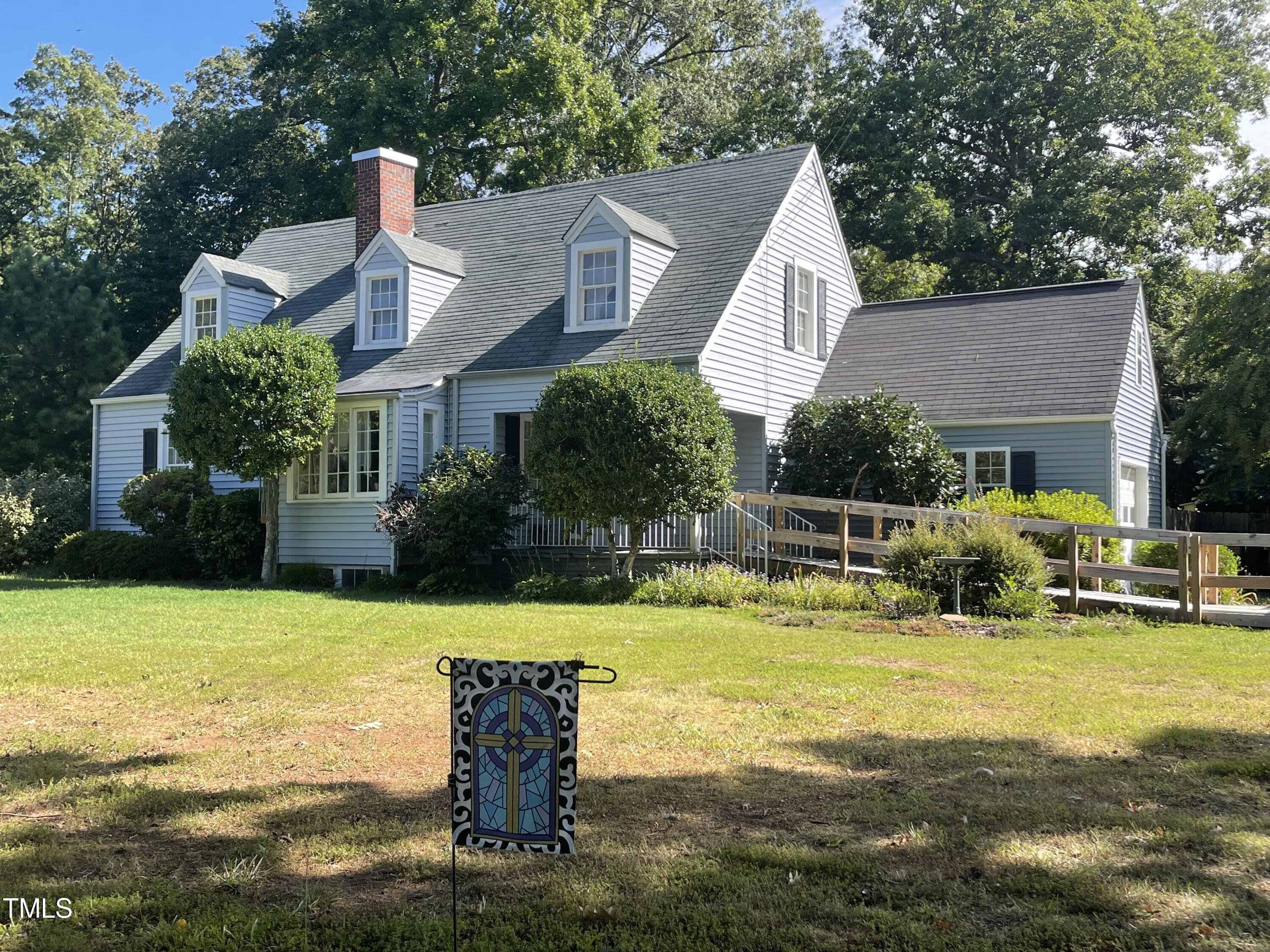 1504 Garfield Road Burlington, NC 27215 - Photo 1 of 3 IMG_4628